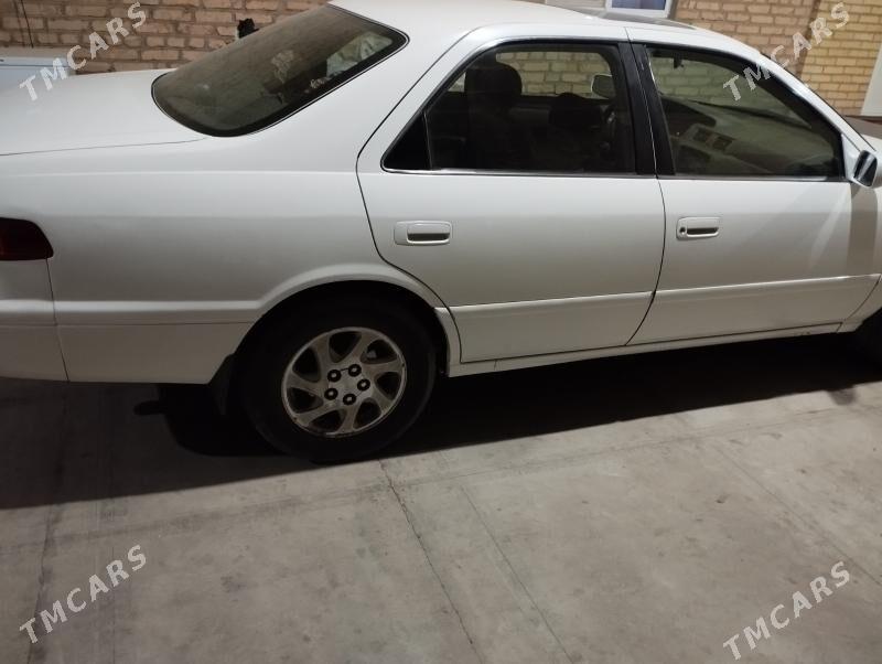 Toyota Camry 1999 - 165 000 TMT - Саят - img 2