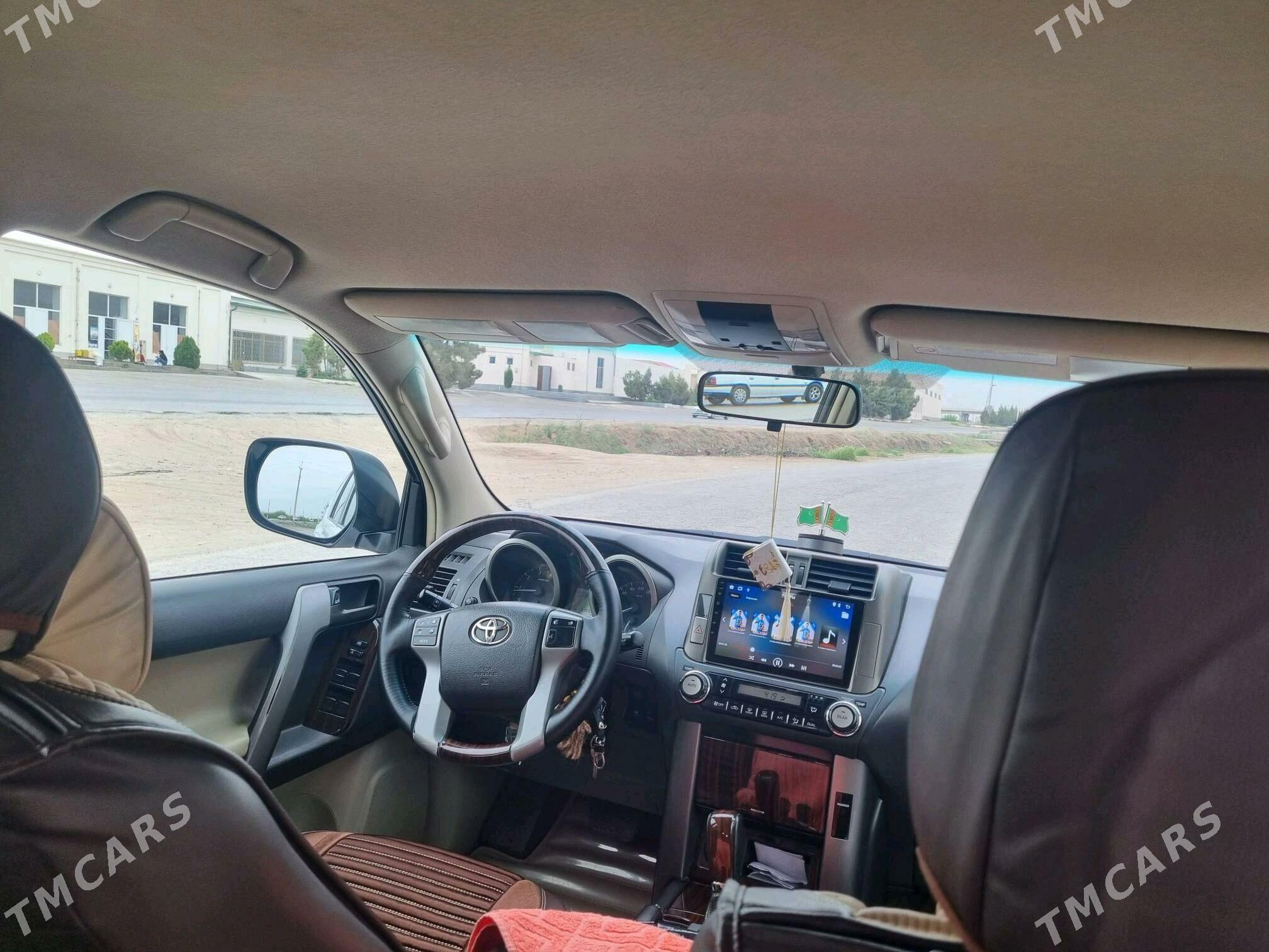 Toyota Land Cruiser Prado 2012 - 650 000 TMT - Türkmenabat - img 4