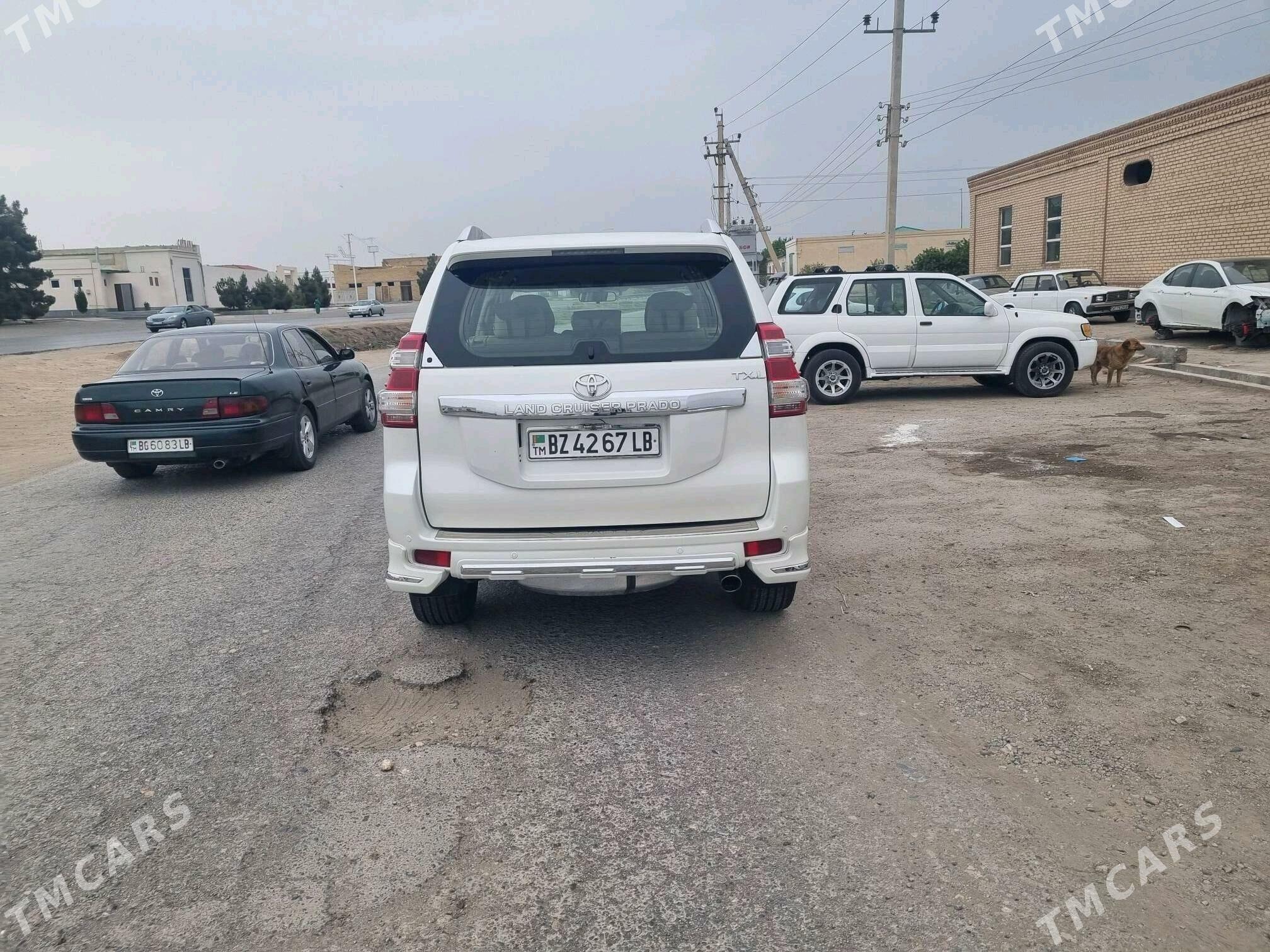 Toyota Land Cruiser Prado 2012 - 650 000 TMT - Türkmenabat - img 3