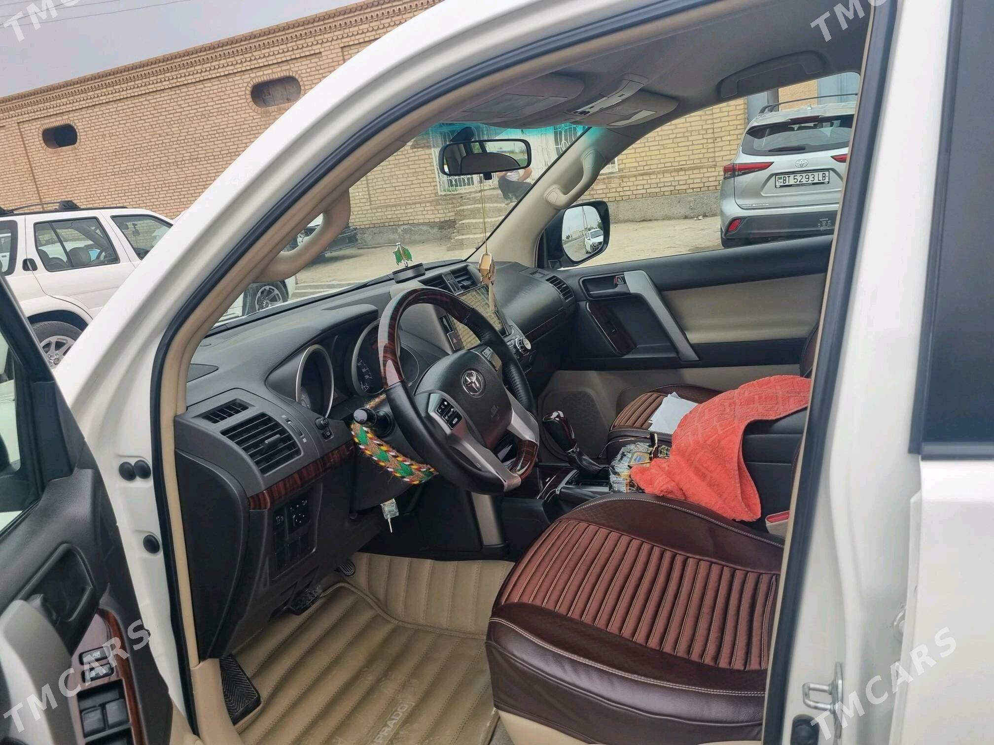 Toyota Land Cruiser Prado 2012 - 650 000 TMT - Türkmenabat - img 5