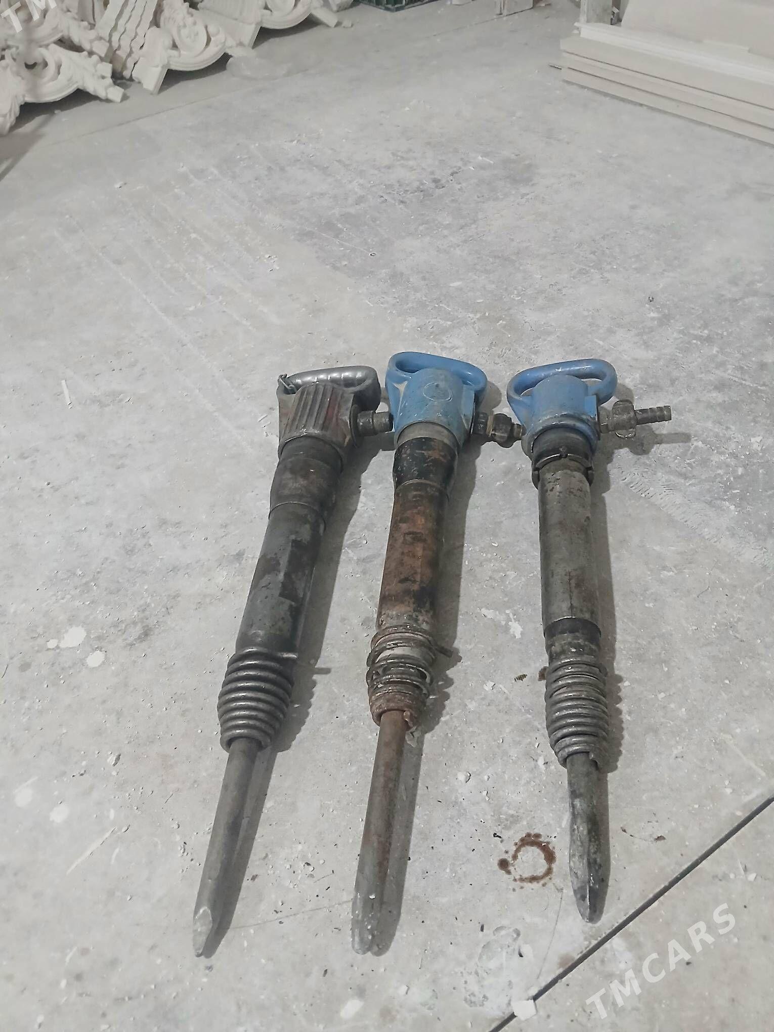 adboynk howaly - Änew - img 5