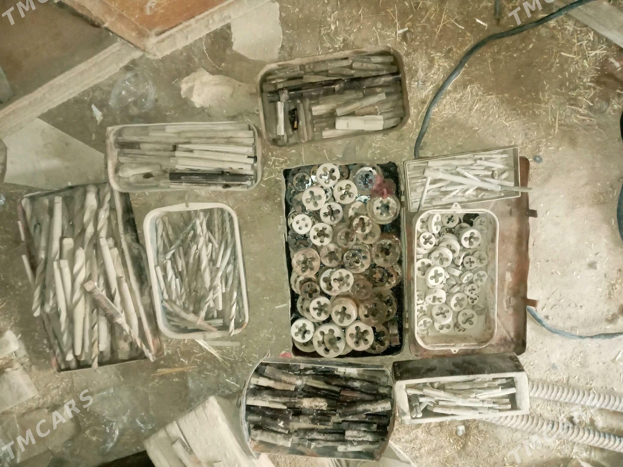 tokarny stanok - Tejen - img 2