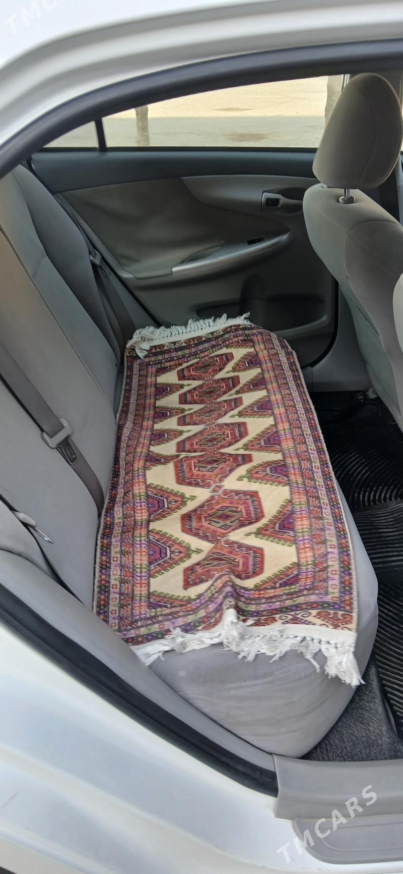 Toyota Corolla 2010 - 145 000 TMT - Теджен - img 6