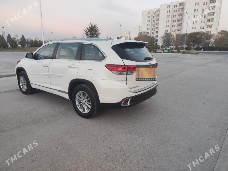 Toyota Highlander 2019 - 400 000 TMT - Дашогуз - img 3
