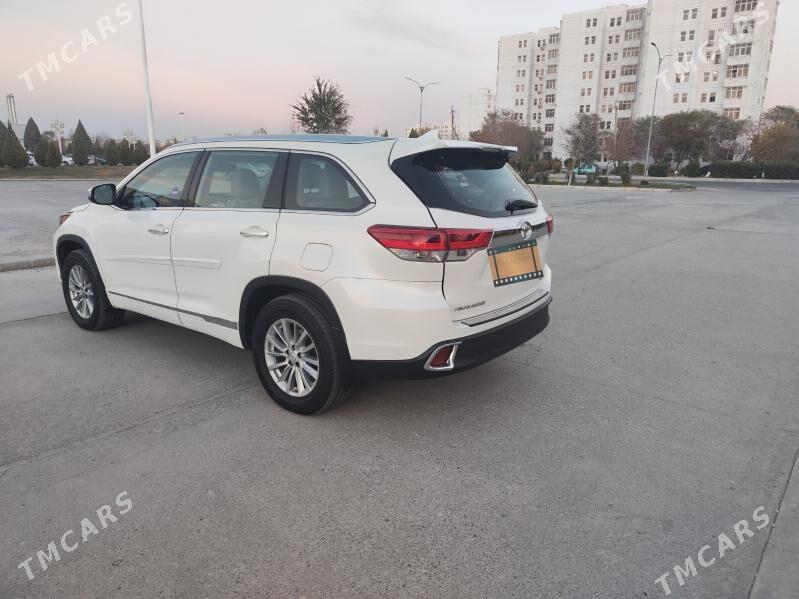 Toyota Highlander 2019 - 400 000 TMT - Дашогуз - img 6