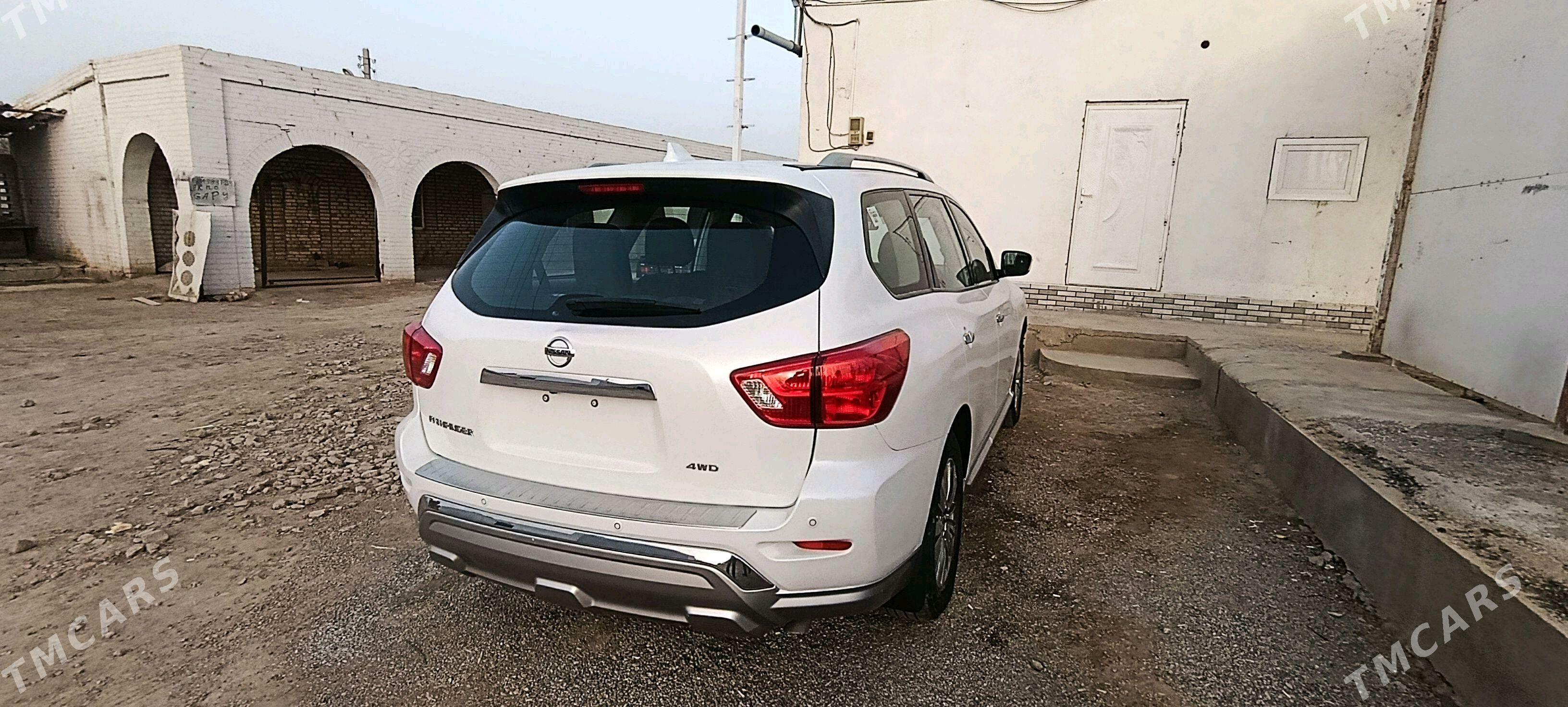 Nissan Pathfinder 2020 - 280 000 TMT - Wekilbazar - img 3