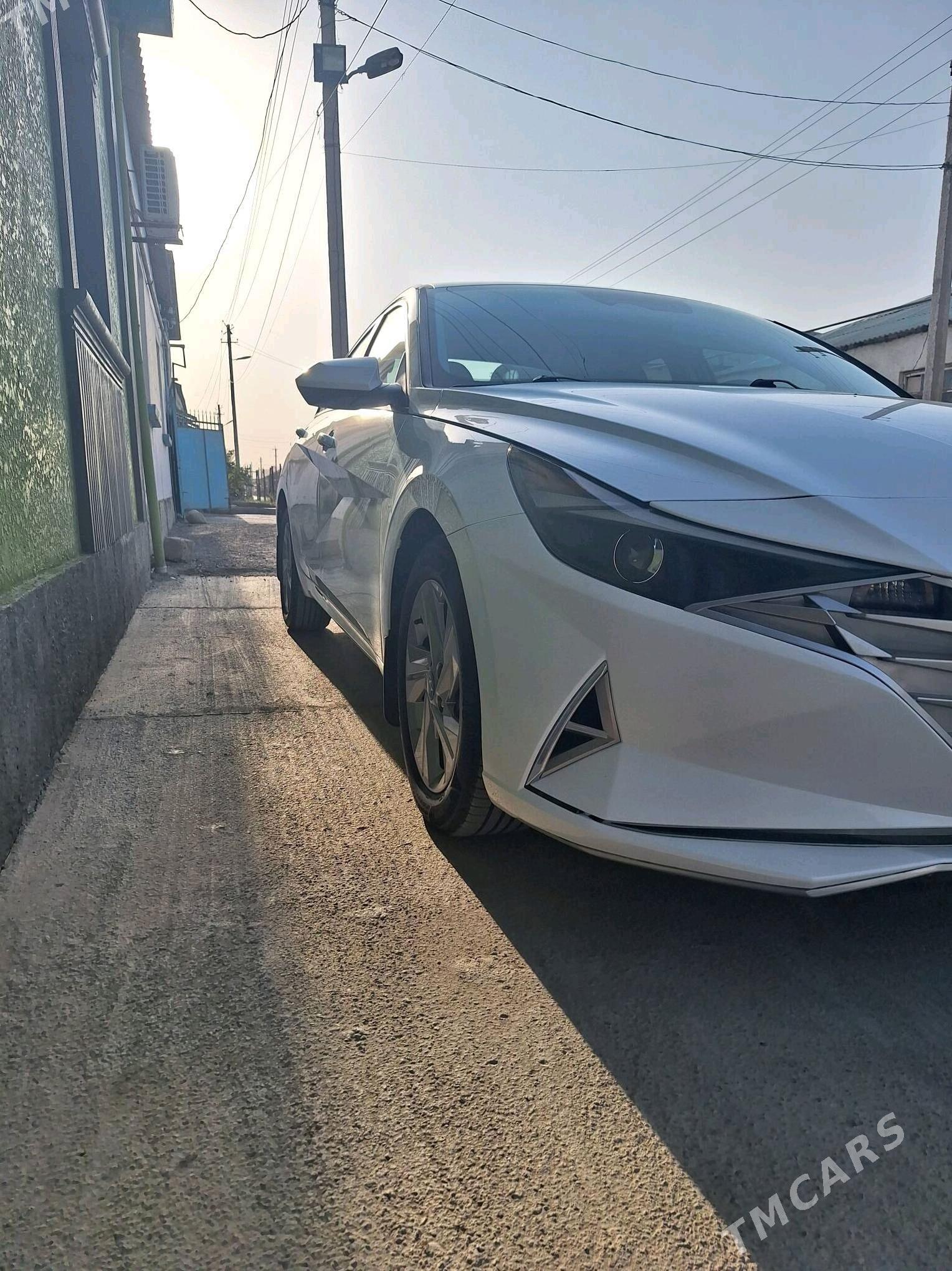 Hyundai Elantra 2021 - 255 000 TMT - Ашхабад - img 4