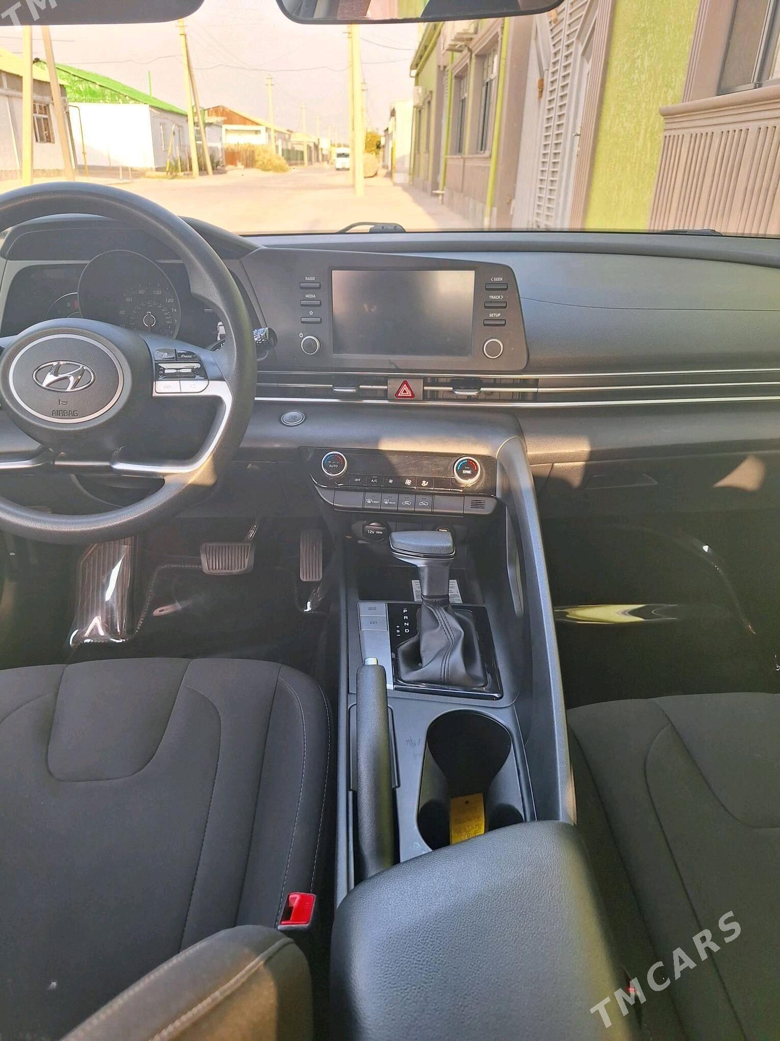 Hyundai Elantra 2021 - 255 000 TMT - Ашхабад - img 5