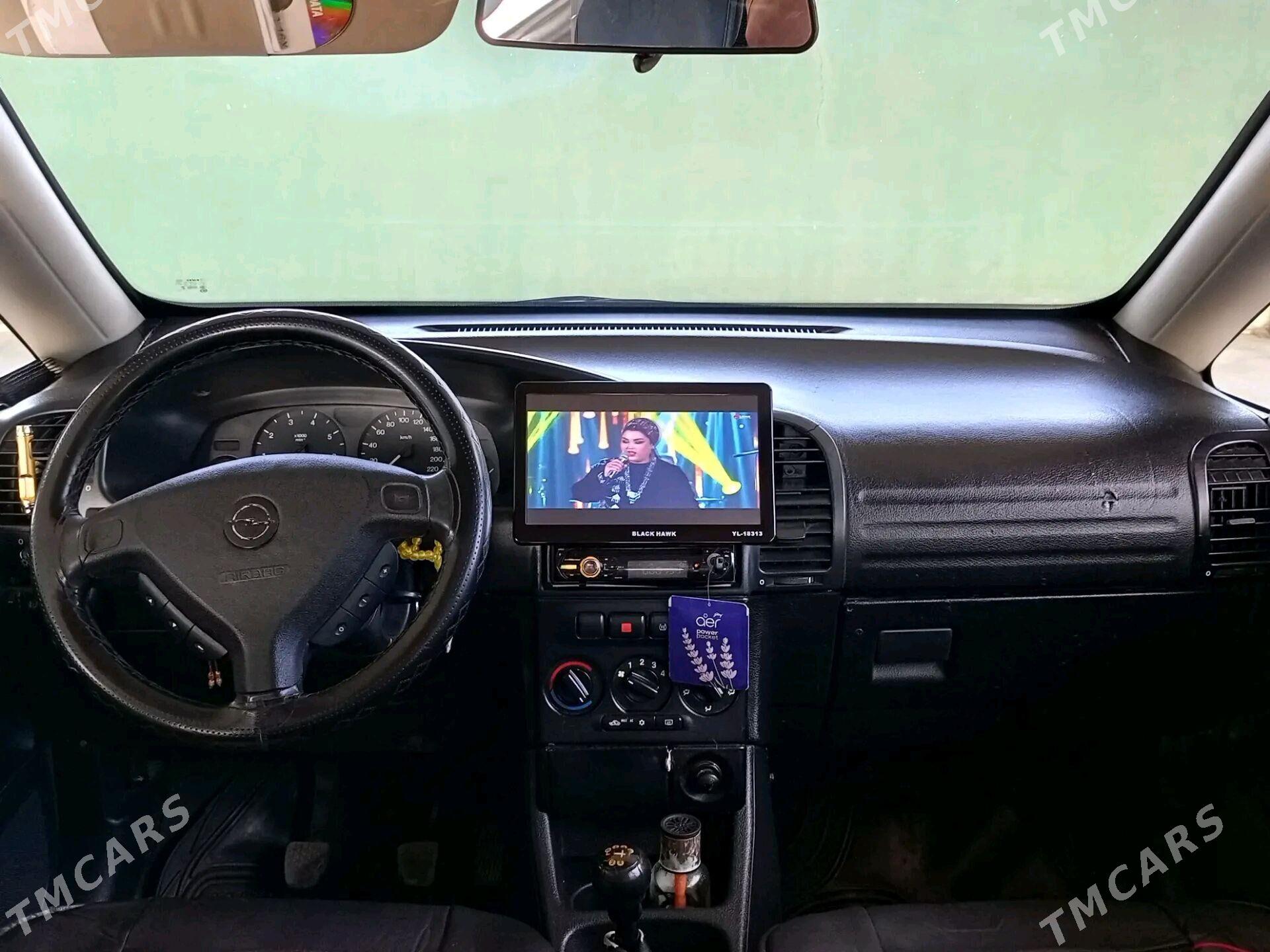 Opel Zafira 1999 - 95 000 TMT - Бахарден - img 2