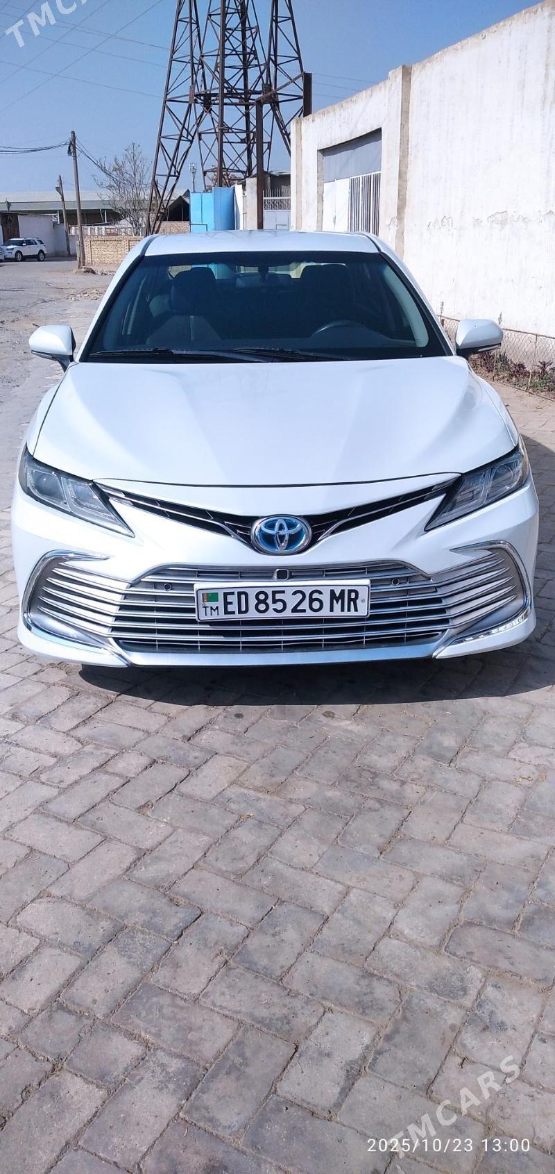 Toyota Camry Hybrid 2021 - 242 000 TMT - Ýolöten - img 1