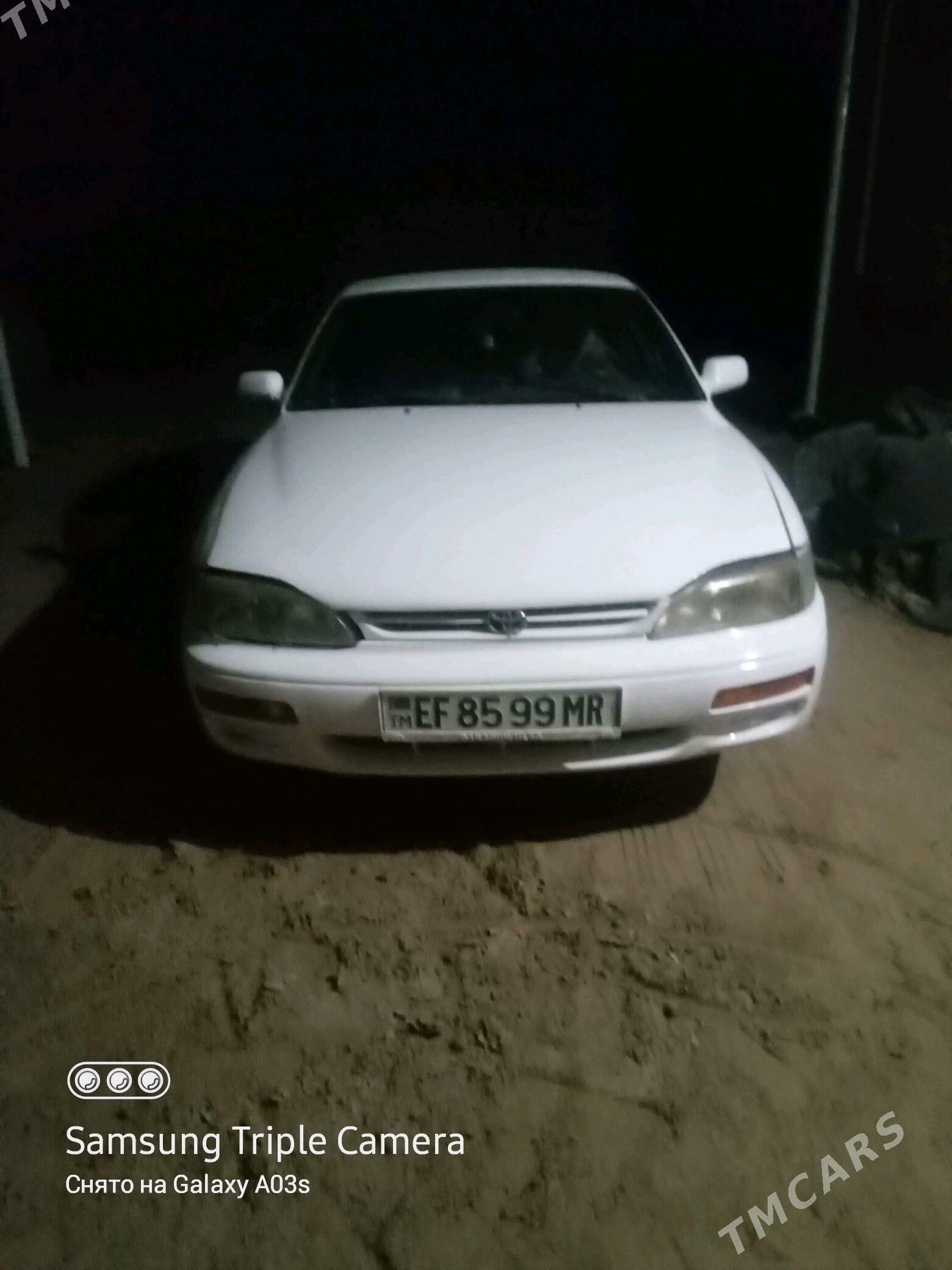 Toyota Camry 1993 - 72 000 TMT - Дашогуз - img 3