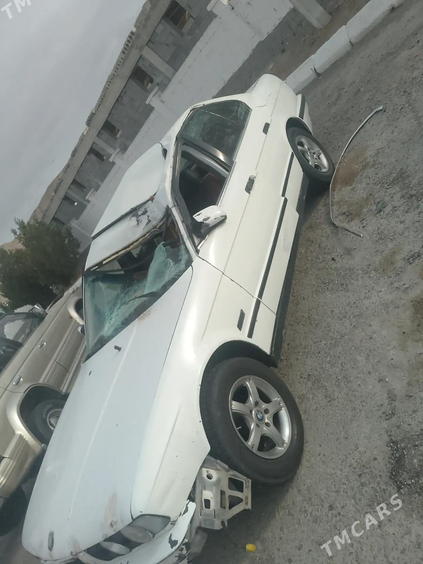 BMW 520 1994 - 22 000 TMT - Балканабат - img 5