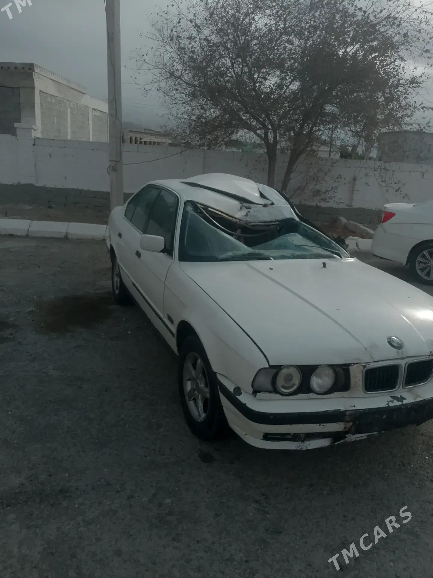 BMW 520 1994 - 22 000 TMT - Балканабат - img 2