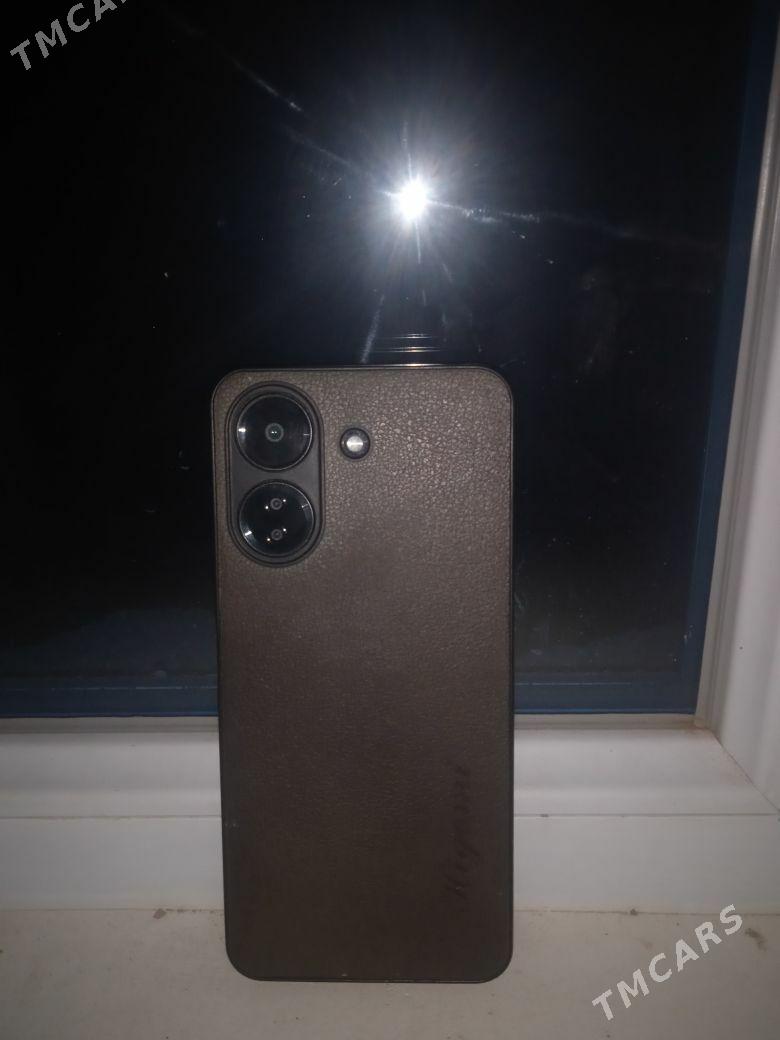 redmi 13c - Гурбансолтан Едже - img 2