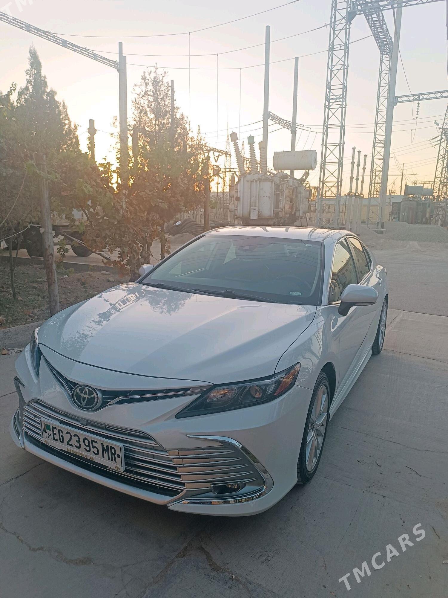 Toyota Camry 2022 - 320 000 TMT - Мары - img 3