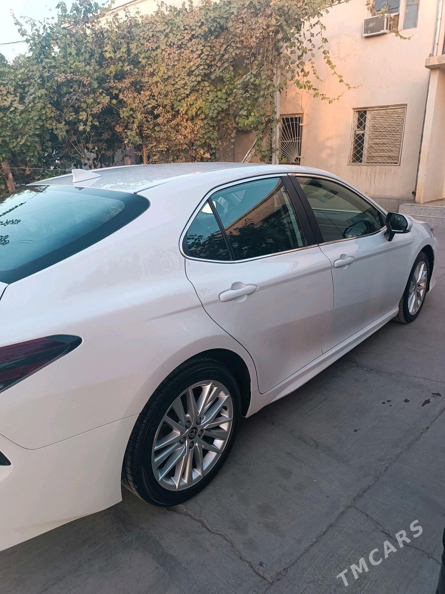 Toyota Camry 2022 - 320 000 TMT - Мары - img 4