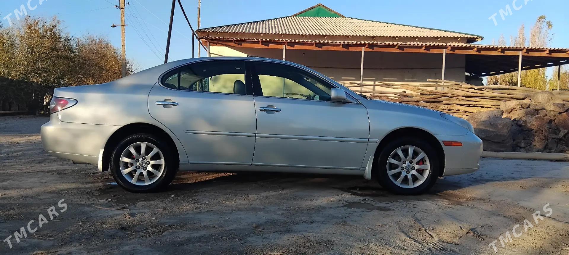 Lexus ES 300 2002 - 190 000 TMT - Gubadag - img 4