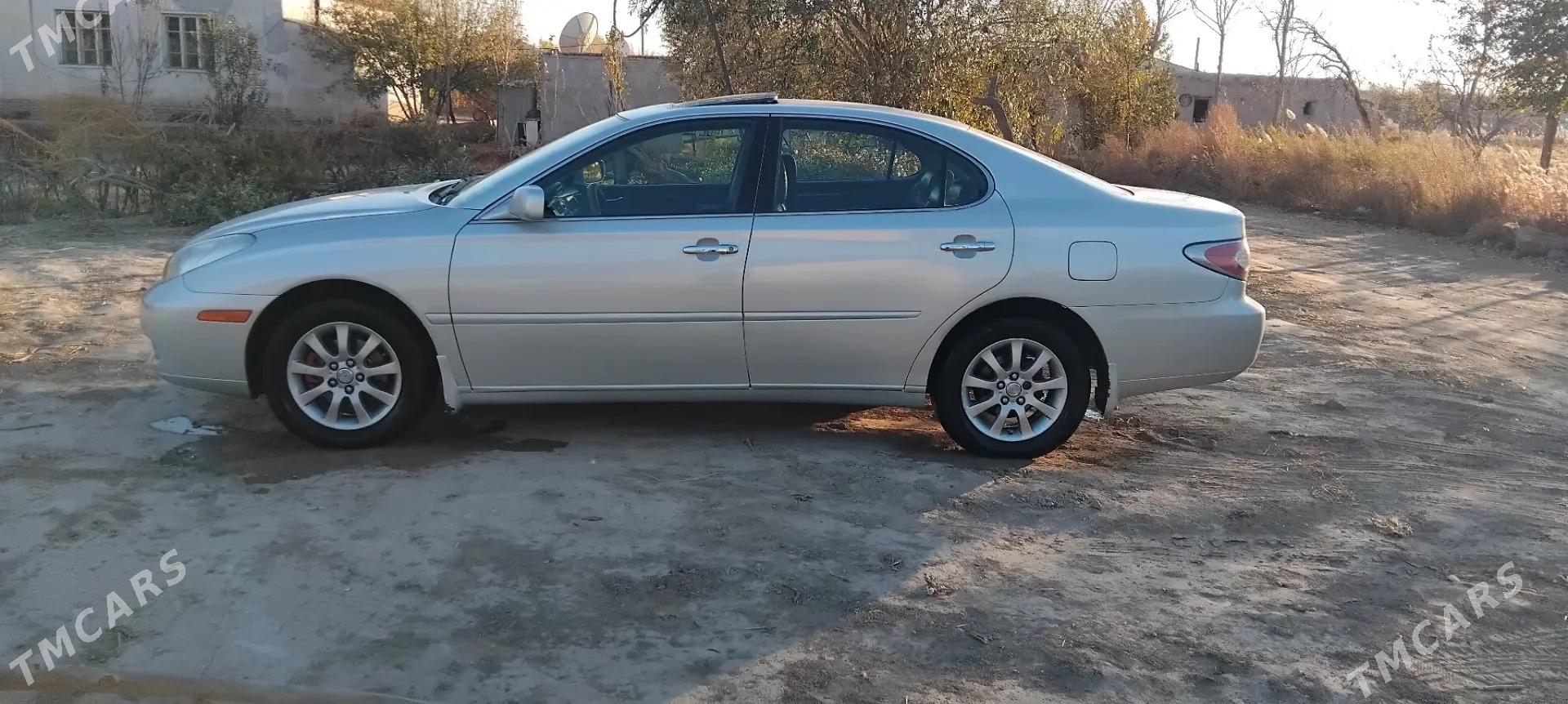 Lexus ES 300 2002 - 190 000 TMT - Gubadag - img 3