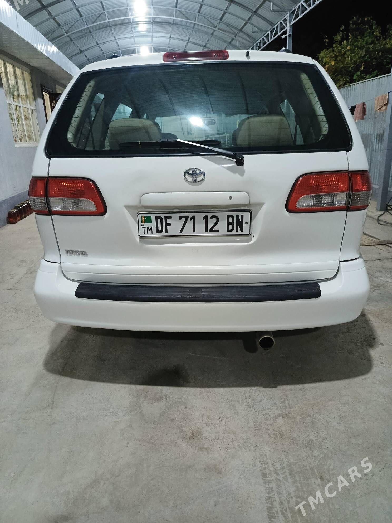 Toyota Sienna 2003 - 165 000 TMT - Gyzylarbat - img 4