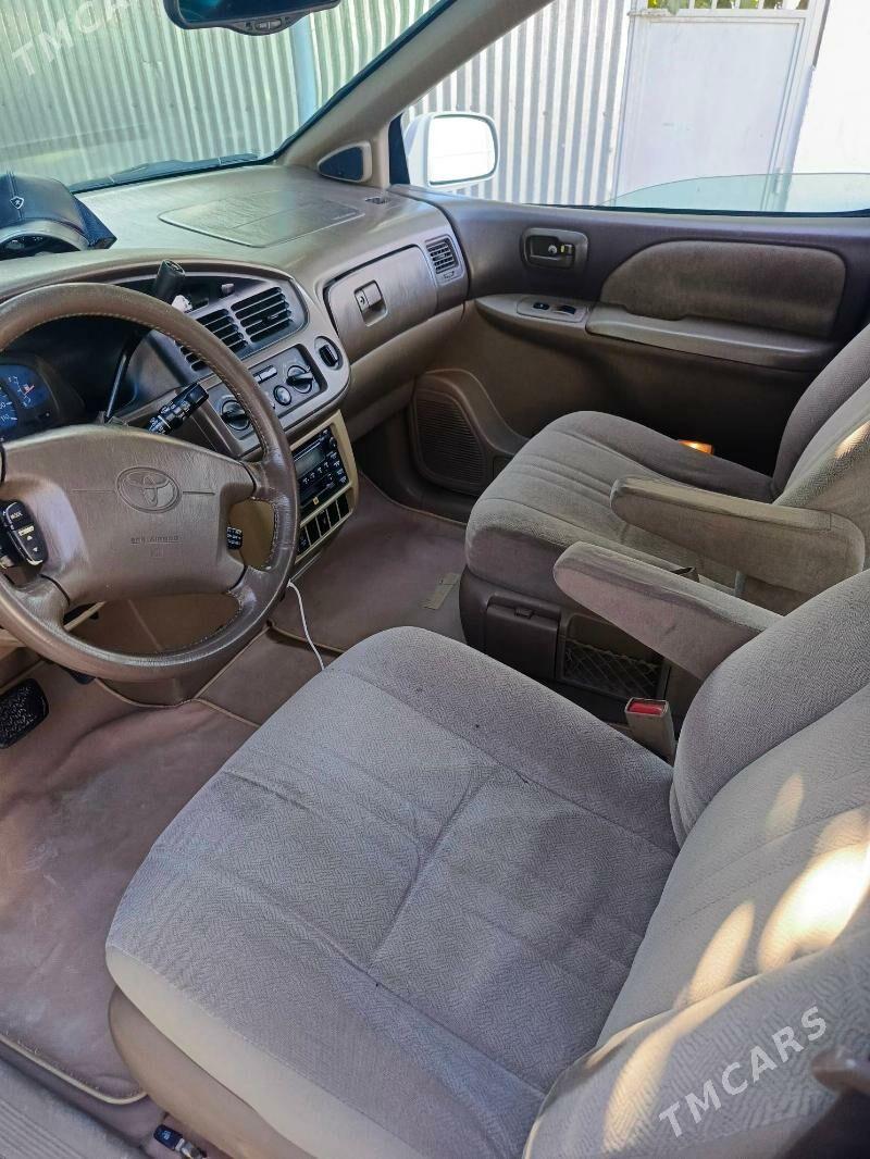 Toyota Sienna 2003 - 165 000 TMT - Gyzylarbat - img 5