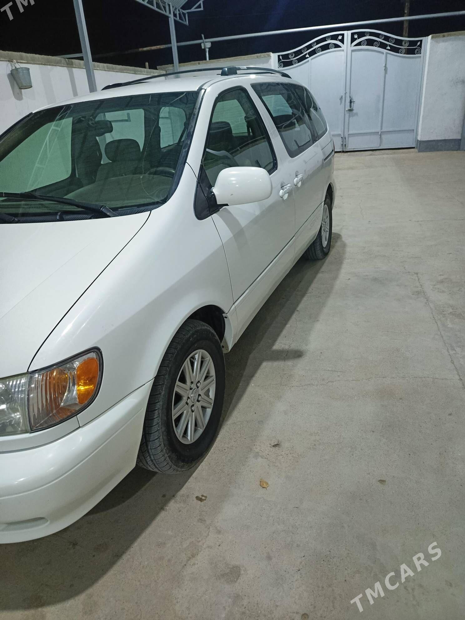 Toyota Sienna 2003 - 165 000 TMT - Gyzylarbat - img 2