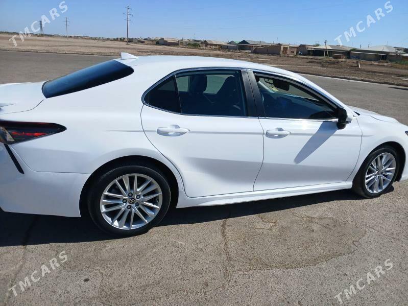 Toyota Camry 2022 - 390 000 TMT - Daşoguz - img 2