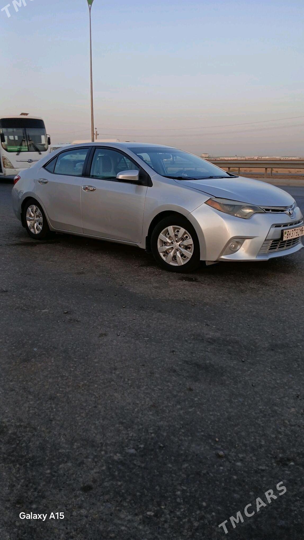 Toyota Corolla 2015 - 215 000 TMT - Мары - img 3