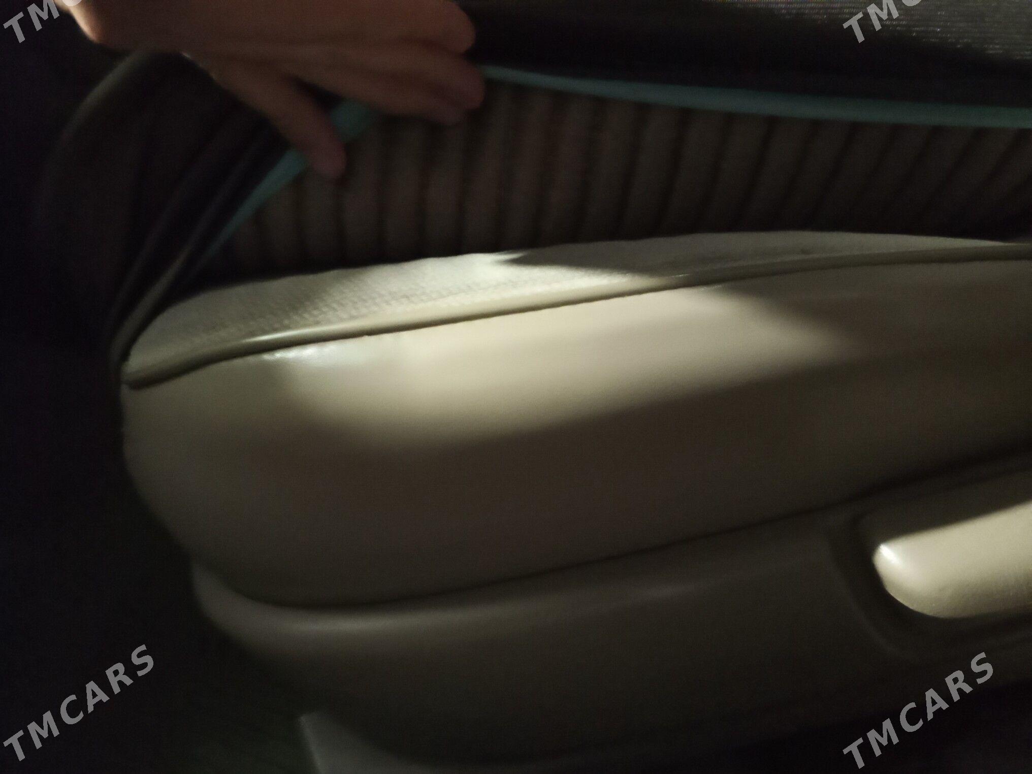 Toyota Camry 1997 - 140 000 TMT - Мары - img 5