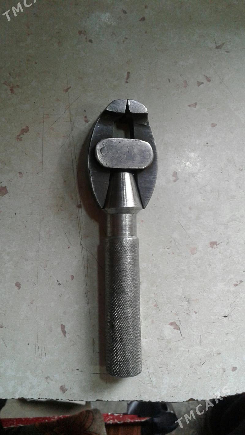 Yuwelirni kici tiski sandal - Mary - img 1