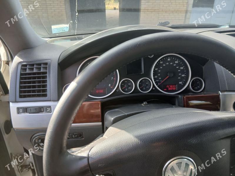 Volkswagen Touareg 2004 - 100 000 TMT - Дянев - img 7