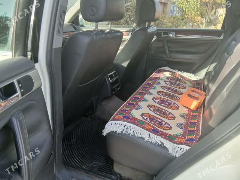 Volkswagen Touareg 2004 - 100 000 TMT - Дянев - img 6