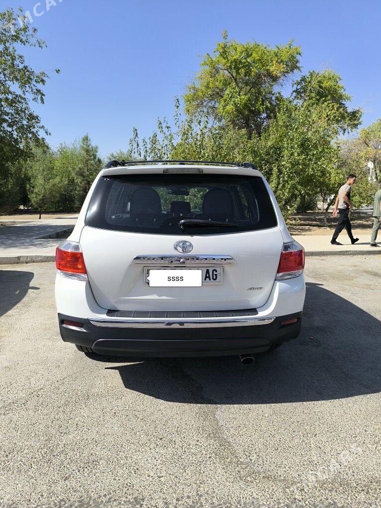 Toyota Highlander 2012 - 380 000 TMT - Ашхабад - img 3