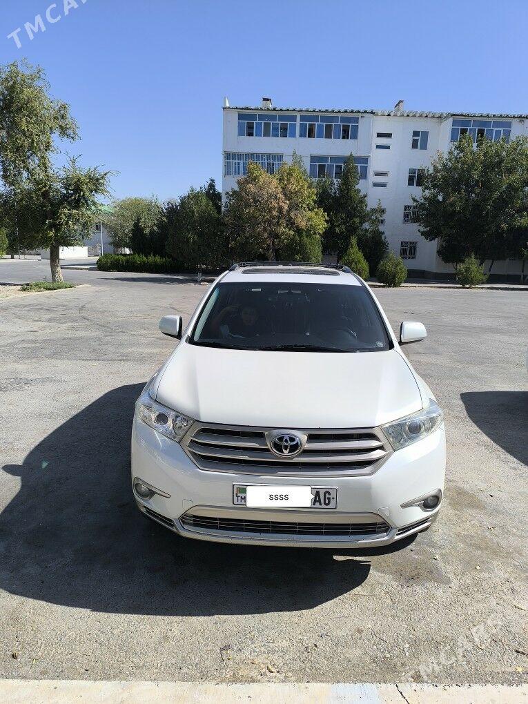 Toyota Highlander 2012 - 380 000 TMT - Ашхабад - img 2