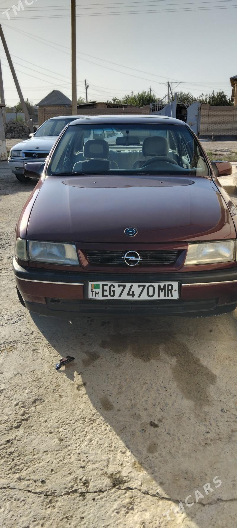 Opel Vectra 1990 - 36 000 TMT - Мары - img 3