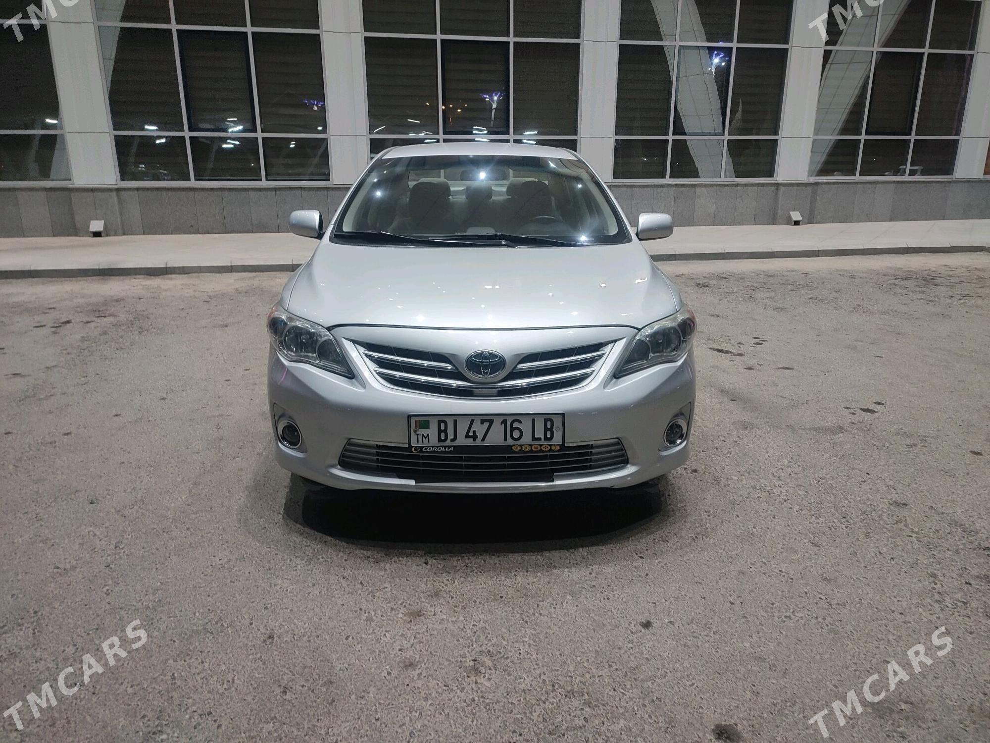 Toyota Corolla 2013 - 180 000 TMT - Туркменабат - img 2