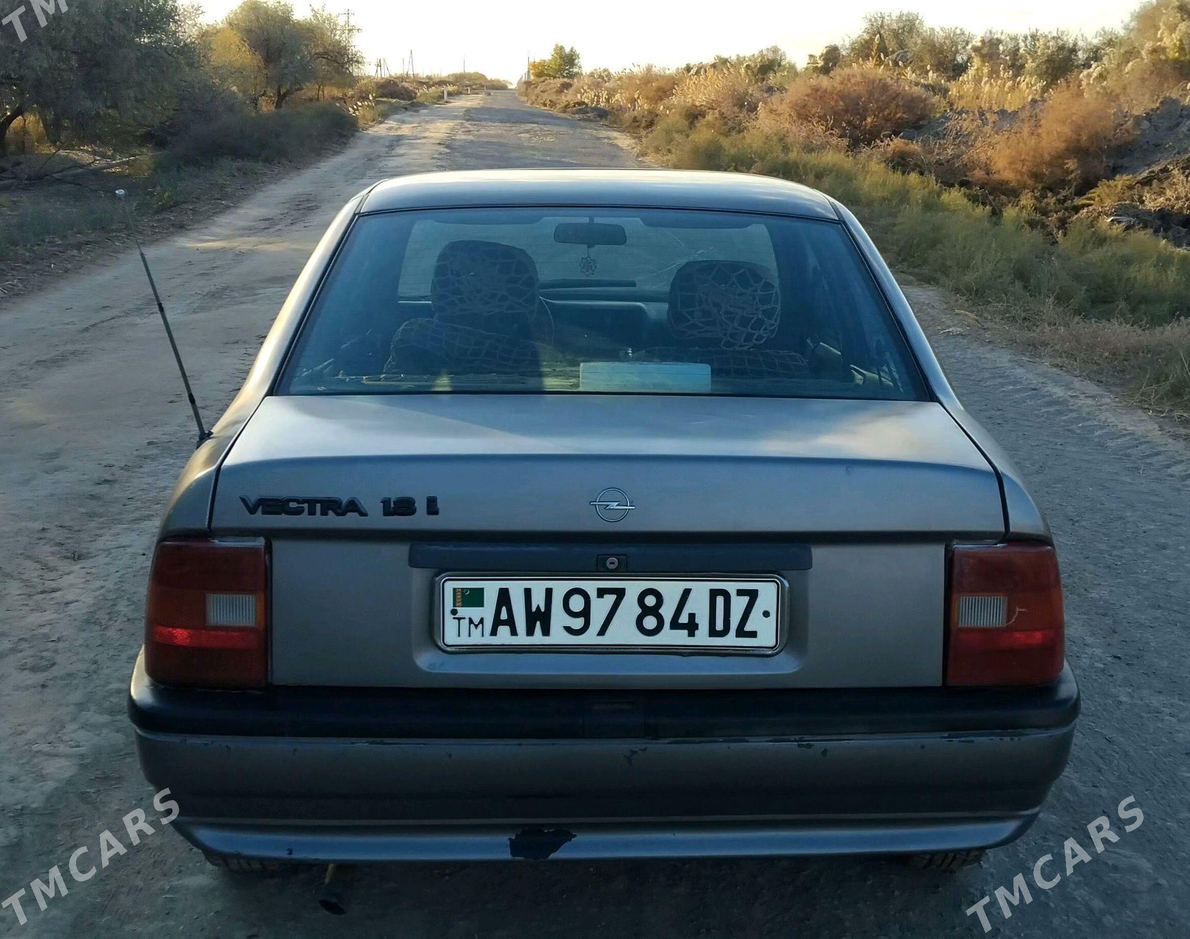 Opel Vectra 1992 - 28 000 TMT - Köneürgenç - img 4