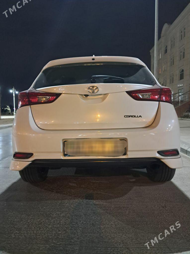Toyota Corolla 2017 - 180 000 TMT - Ашхабад - img 4