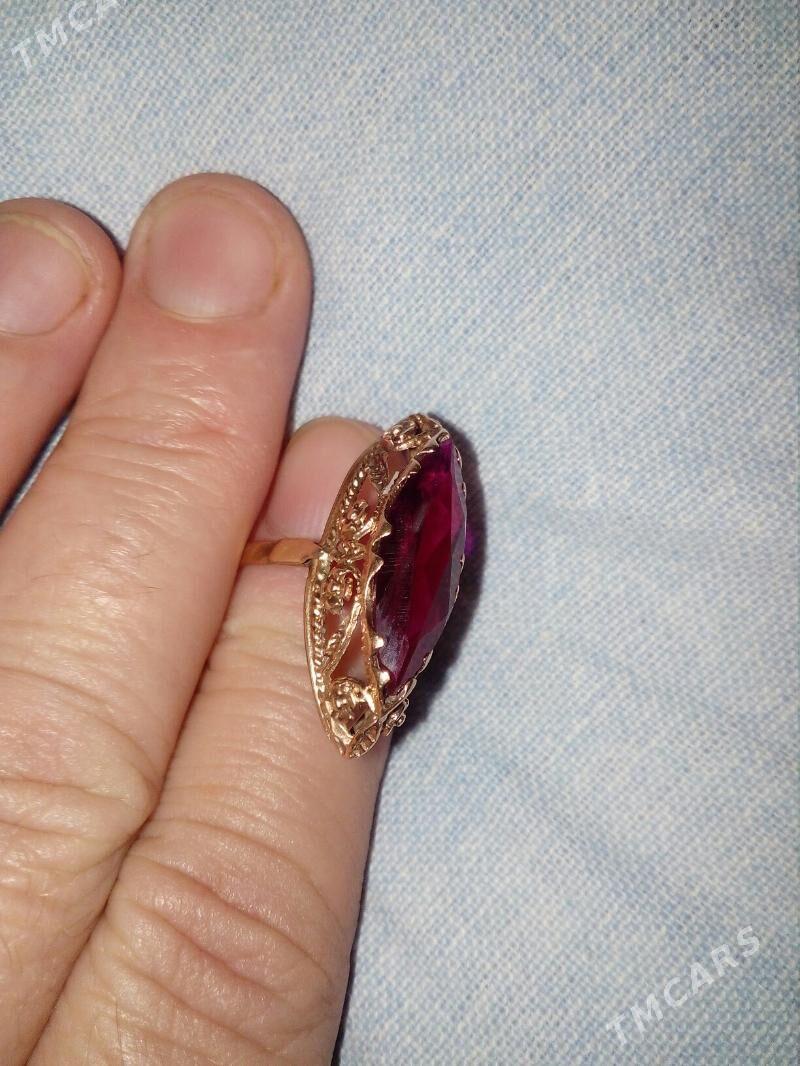 gyzyl yùzik - Мир 7 - img 4