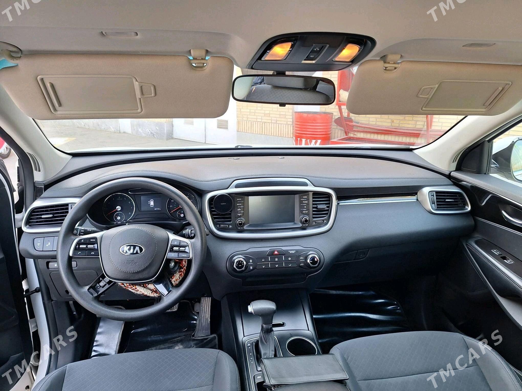 Kia Sorento 2019 - 280 000 TMT - Кёнеургенч - img 5