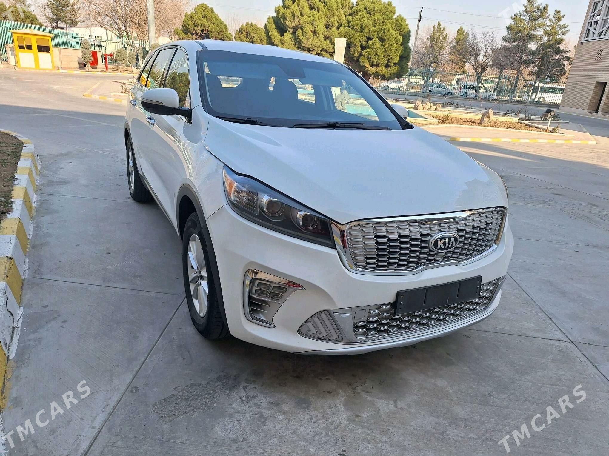Kia Sorento 2019 - 280 000 TMT - Кёнеургенч - img 2