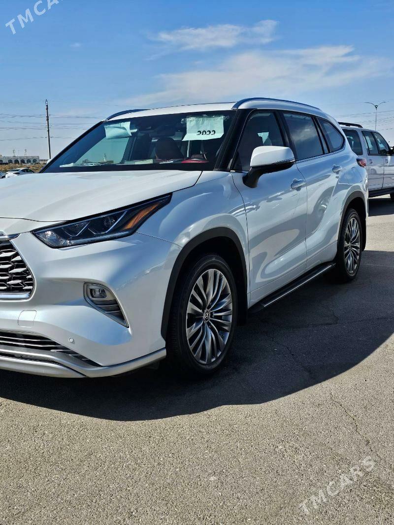 Toyota Highlander 2022 - 1 042 000 TMT - Aşgabat - img 2