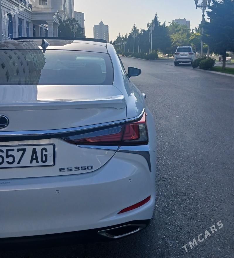 Lexus ES 350 2019 - 625 000 TMT - Бедев - img 7