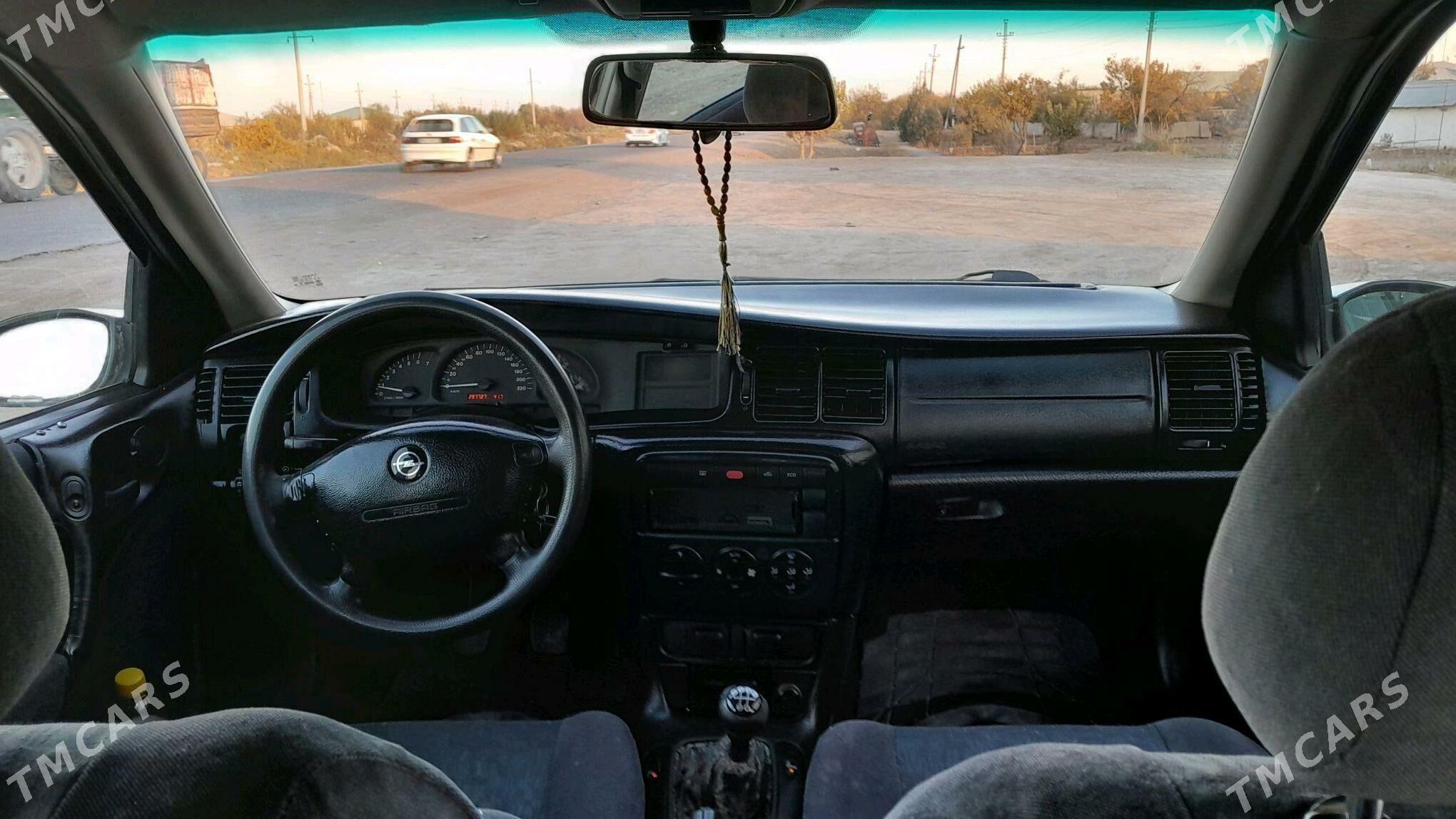 Opel Vectra 2000 - 60 000 TMT - Шабатский этрап - img 7