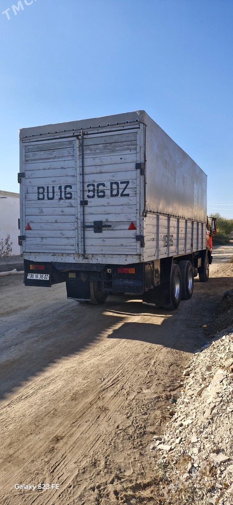 Kamaz 5320 1984 - 200 000 TMT - Гурбансолтан Едже - img 4