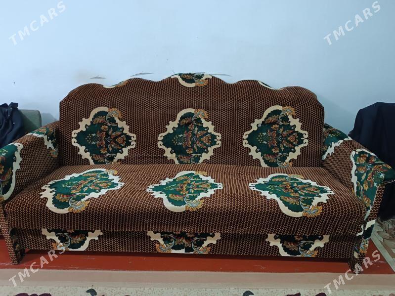 diwan - Gyzylarbat - img 1