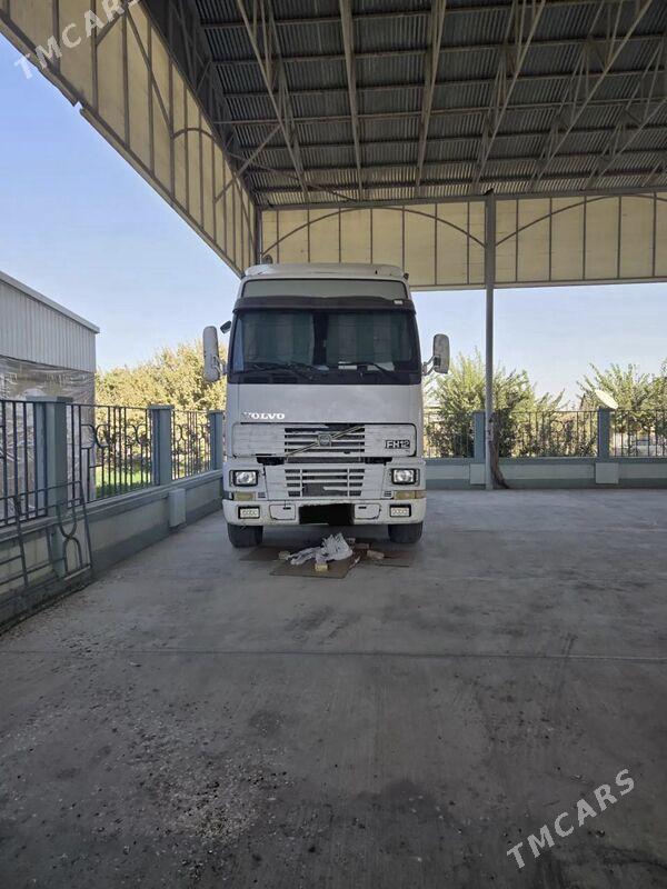 Volvo FH 420 2002 - 560 000 TMT - Мары - img 1