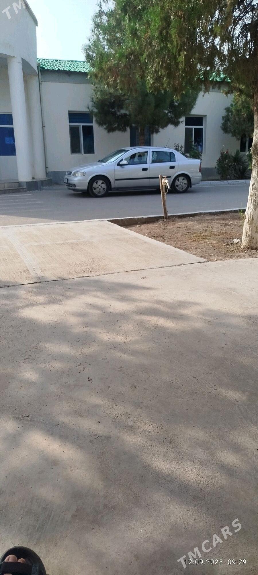 Opel Astra 1999 - 68 000 TMT - Бузмеин - img 5