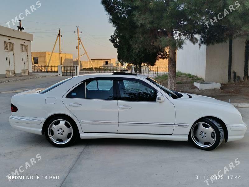 Mercedes-Benz E55 AMG 2000 - 200 000 TMT - Gyzylarbat - img 5