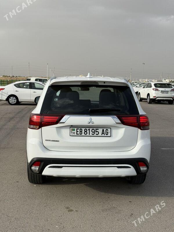 Mitsubishi Outlander 2020 - 254 800 TMT - Aşgabat - img 5