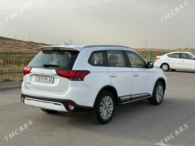 Mitsubishi Outlander 2020 - 254 800 TMT - Aşgabat - img 4